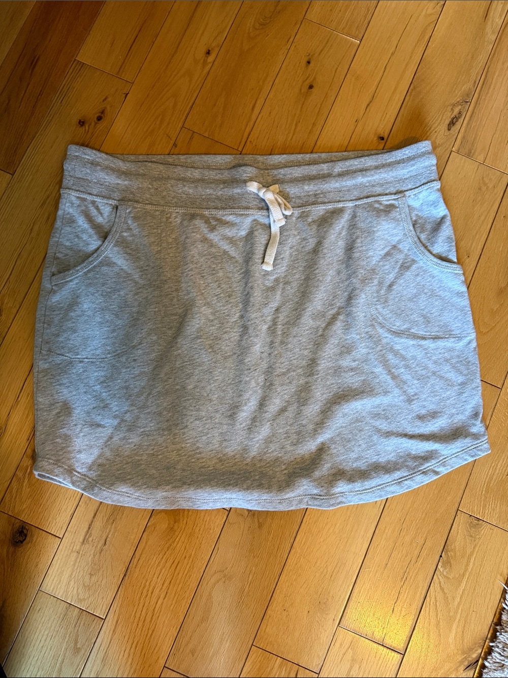 Gap Women’s  Gray Drawstring Casual Skirt, LG
